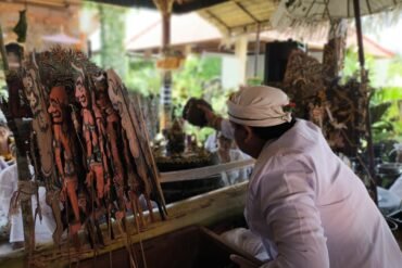 Kisah Nyata – WALAU SUDAH MENINGGAL MASIH MENENDANG PERUT SANG IBU? Sebuah Kutukan Membuat “Luh Ayu” Divonis Mandul